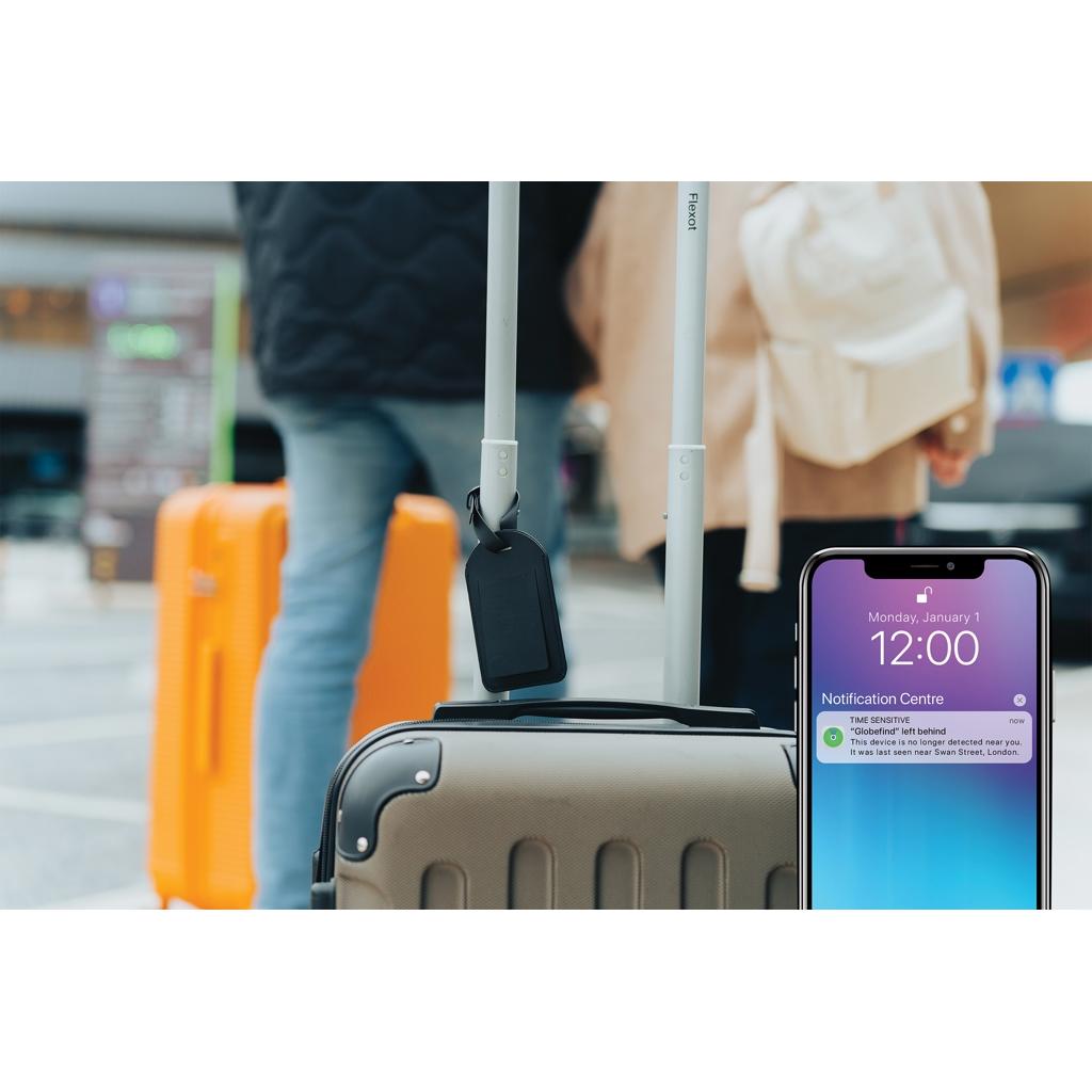 Globetrack RCSrPolyester luggage tag with worldwide locating black
