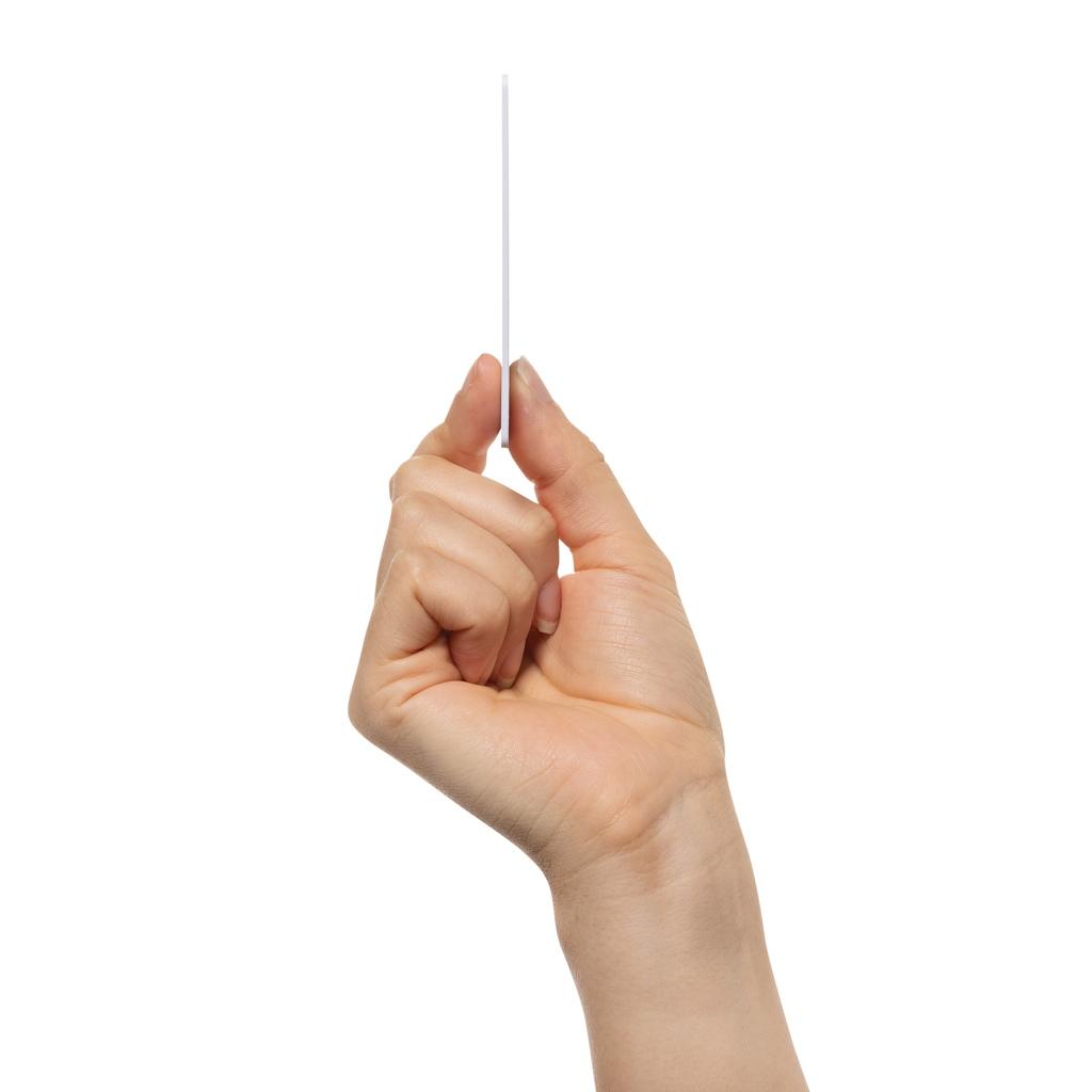 Findit RCS rplastic ultra-thin finder card rechargeable transparent