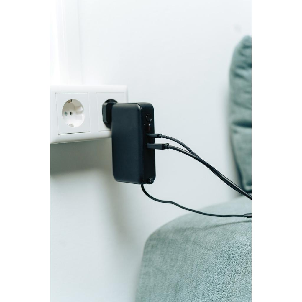 Urban Vitamin Eureka hybrid GANcharger 10000mah powerbank65W black