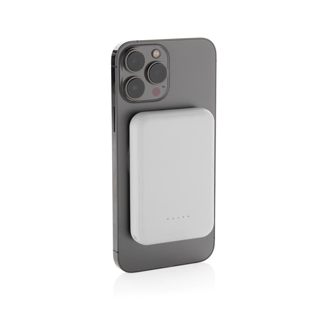 Stellar RCS recycled plastic 5000 mah 5W magnetic powerbank transparent