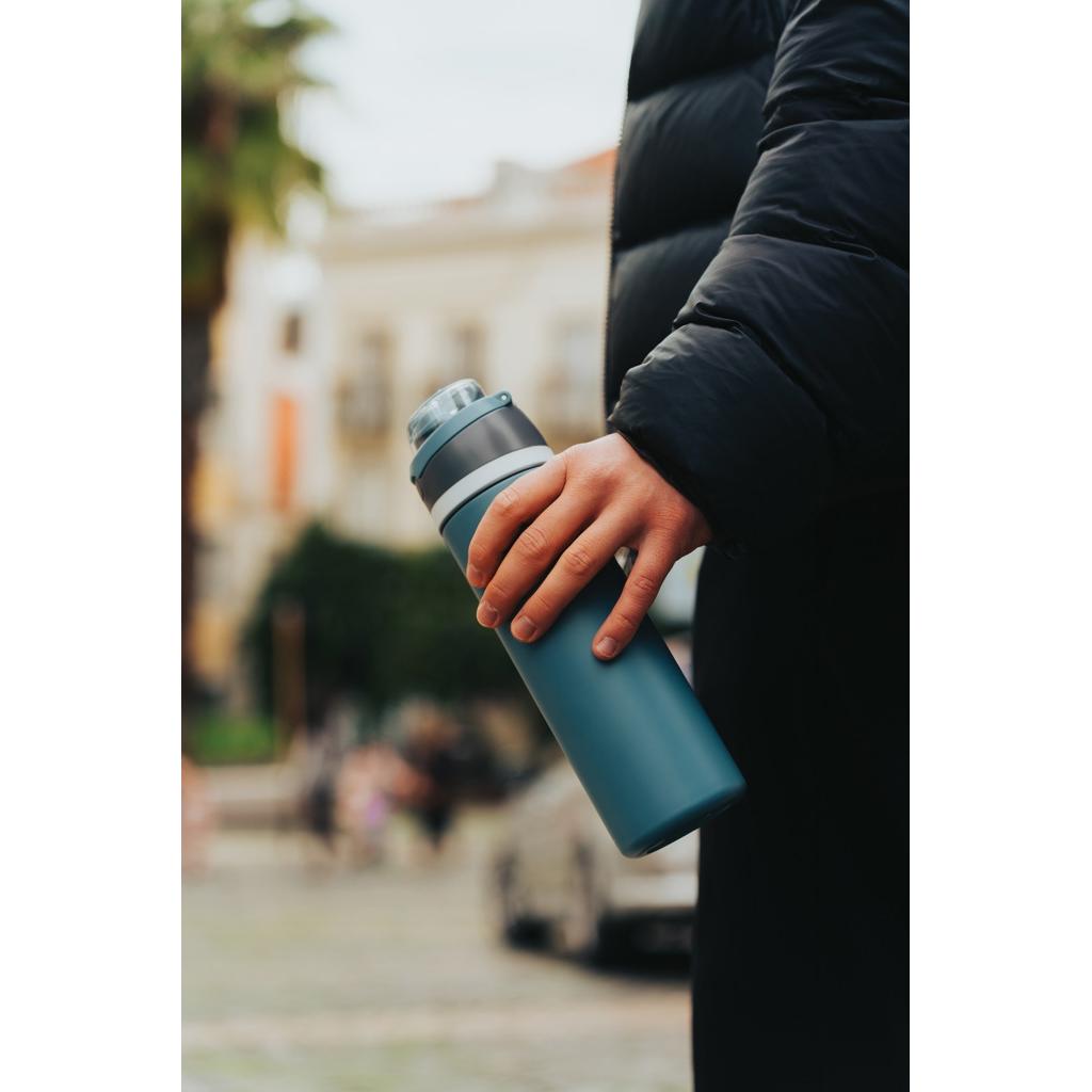 Omni Sip RCS certified re-steel lockable bottle 700ml black