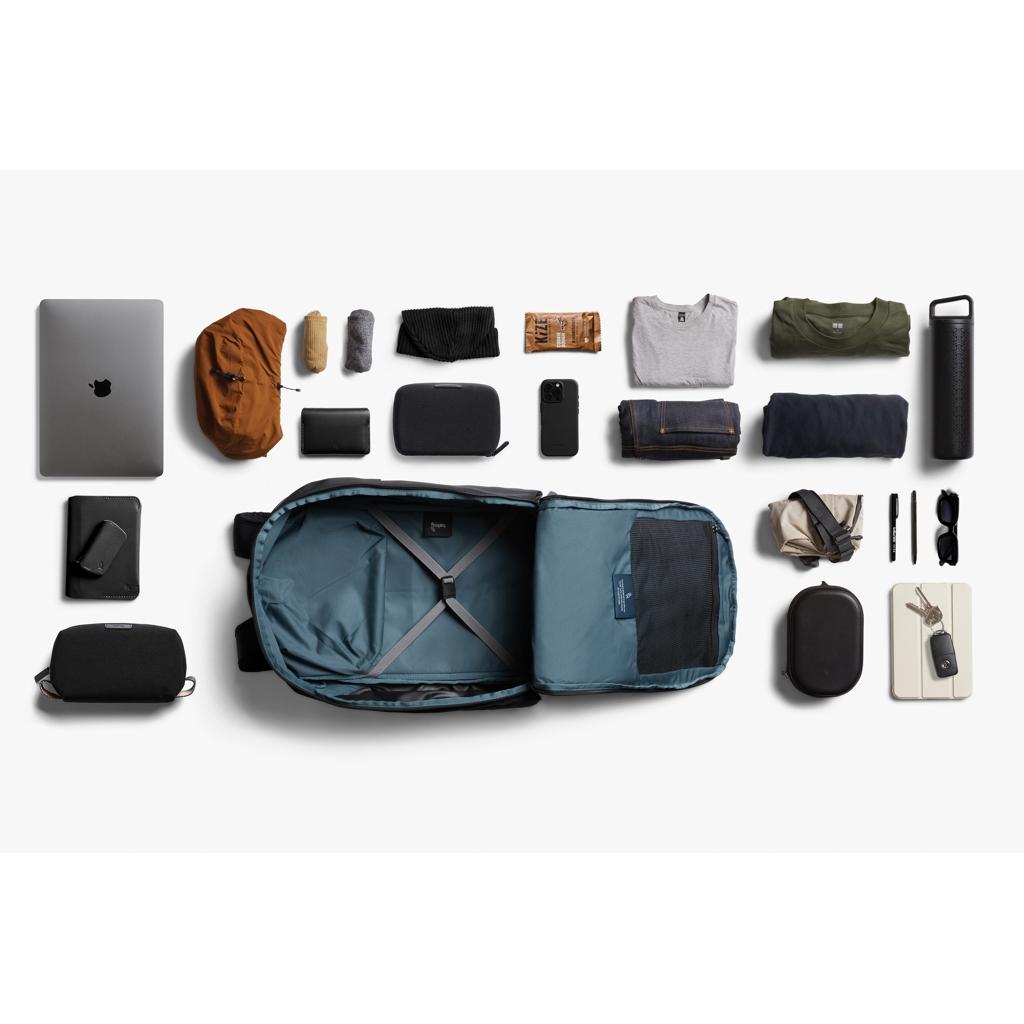 Bellroy Transit Backpack black