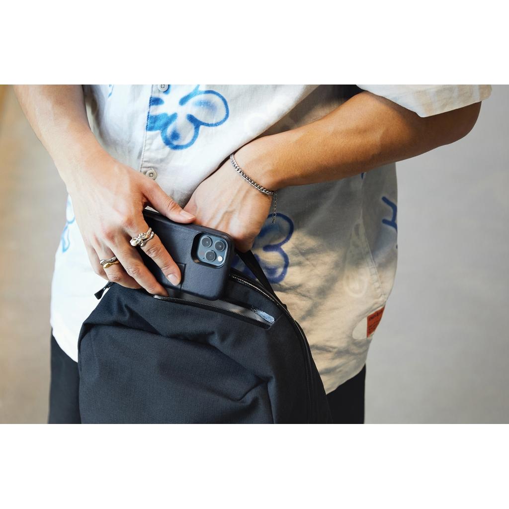 Bellroy Via Backpack black