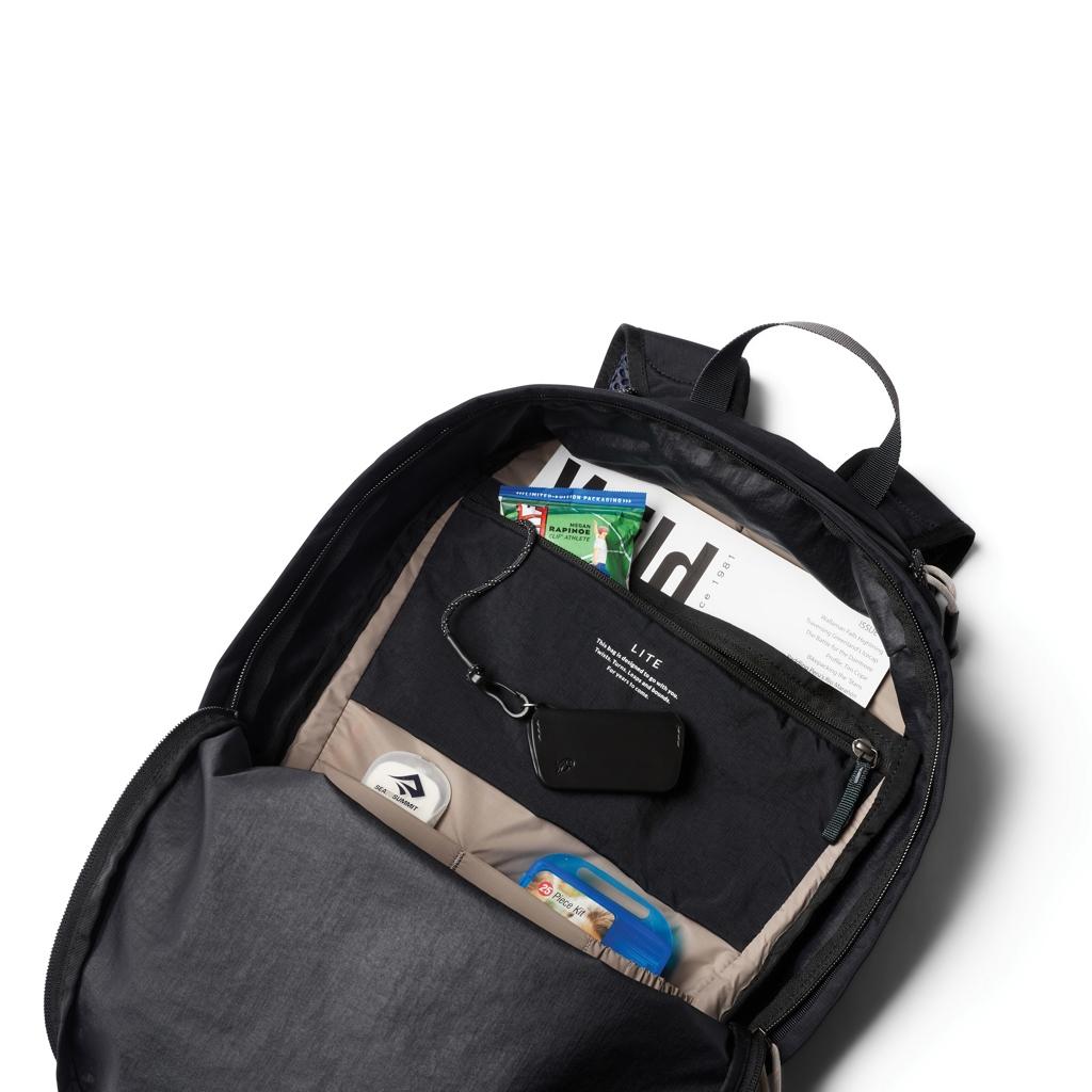 Bellroy Lite Daypack black