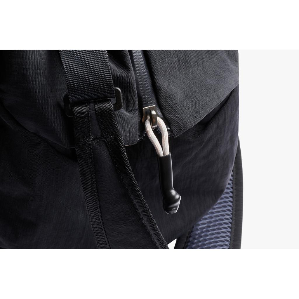 Bellroy Lite Duffel black