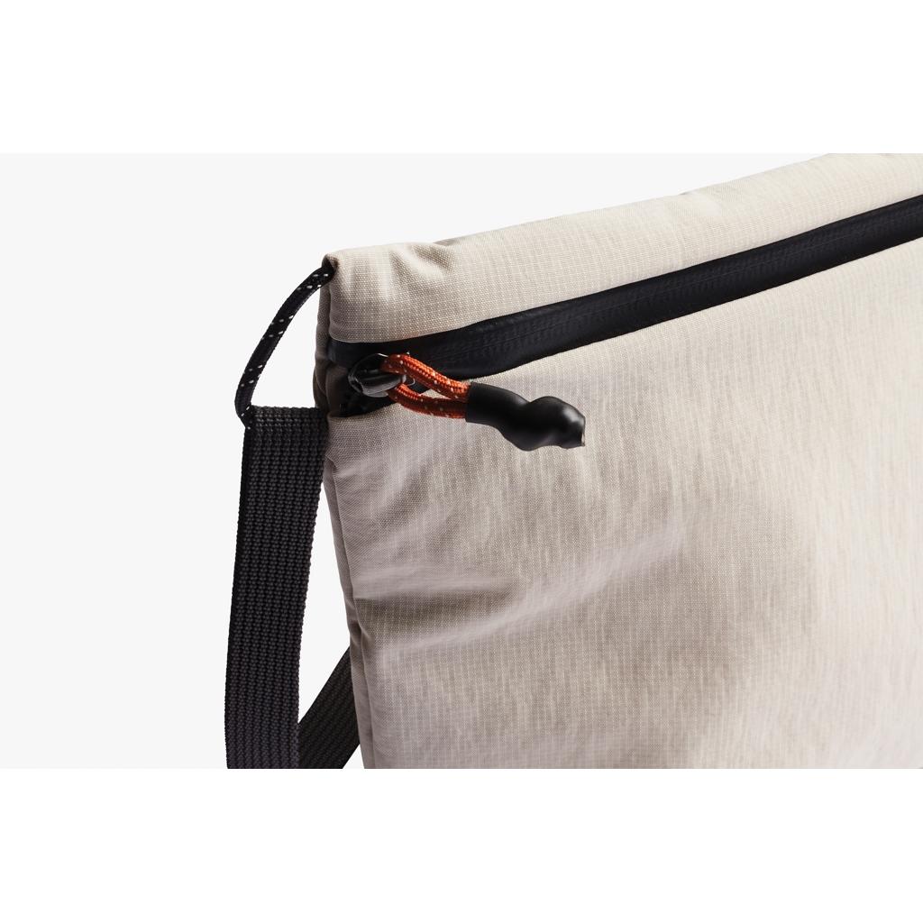 Bellroy Lite Sacoche beige