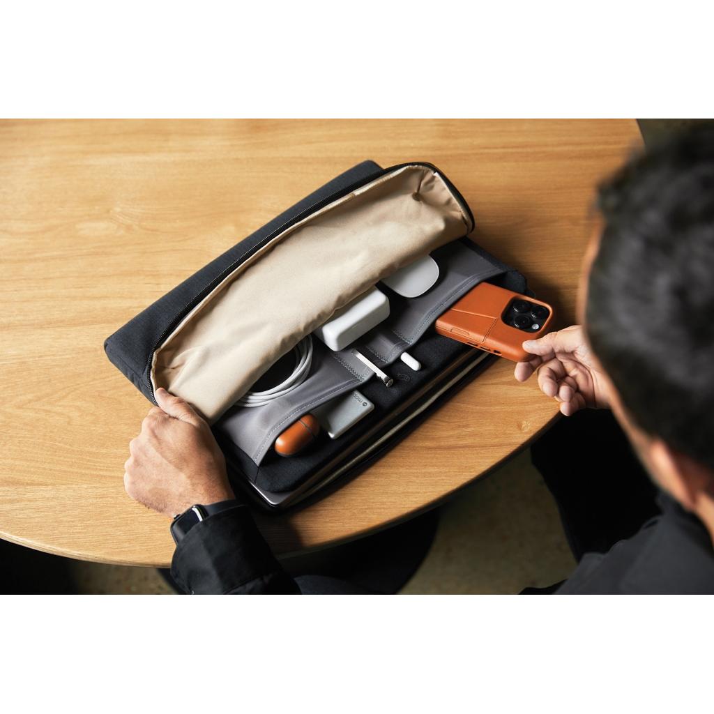 Bellroy Laptop Caddy 16 black