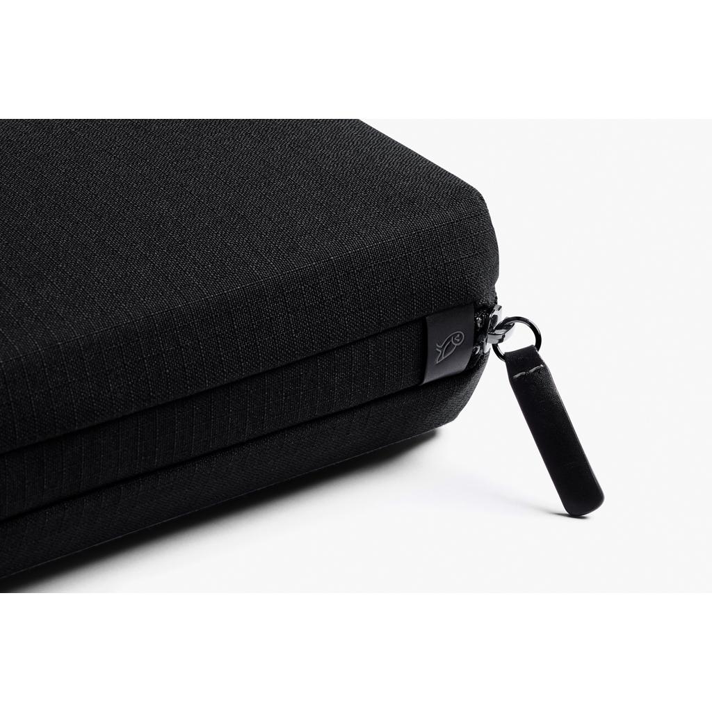 Bellroy Tech Kit black