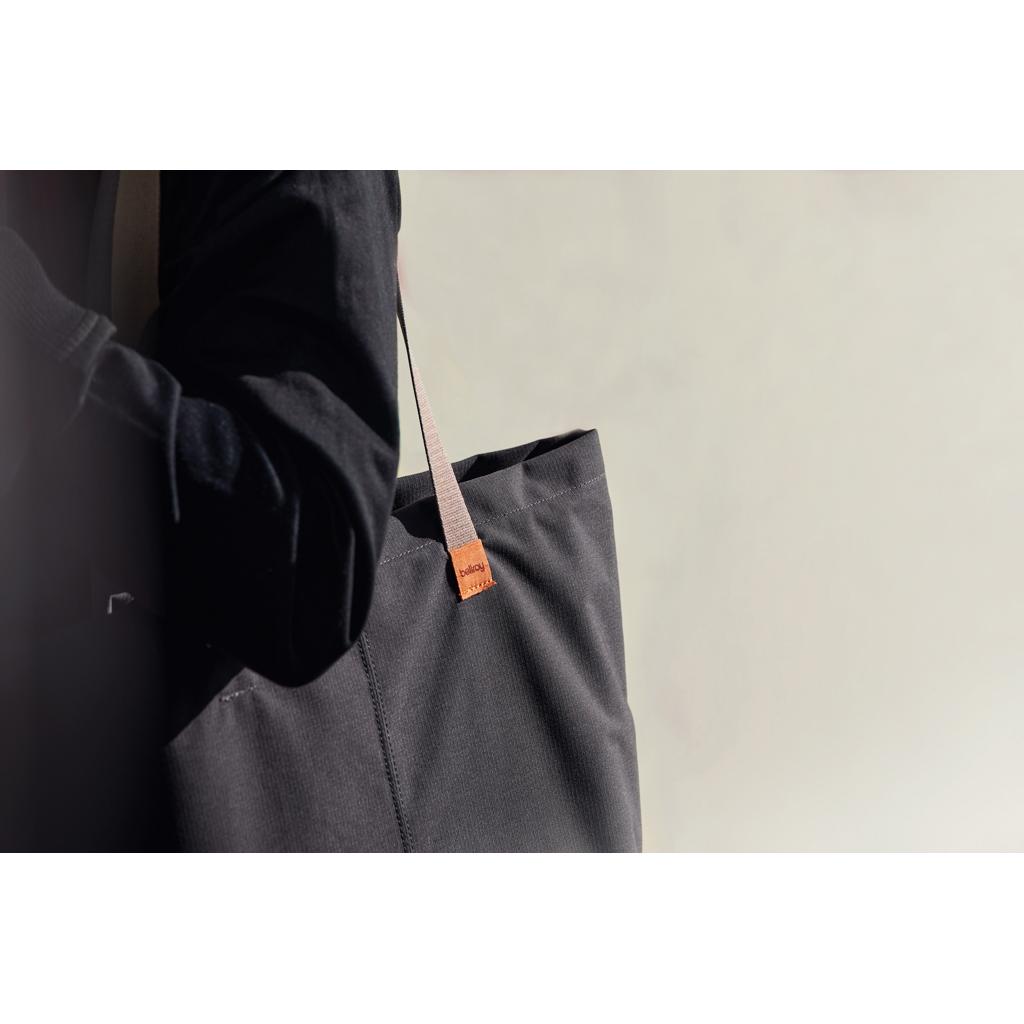 Bellroy Market Tote black