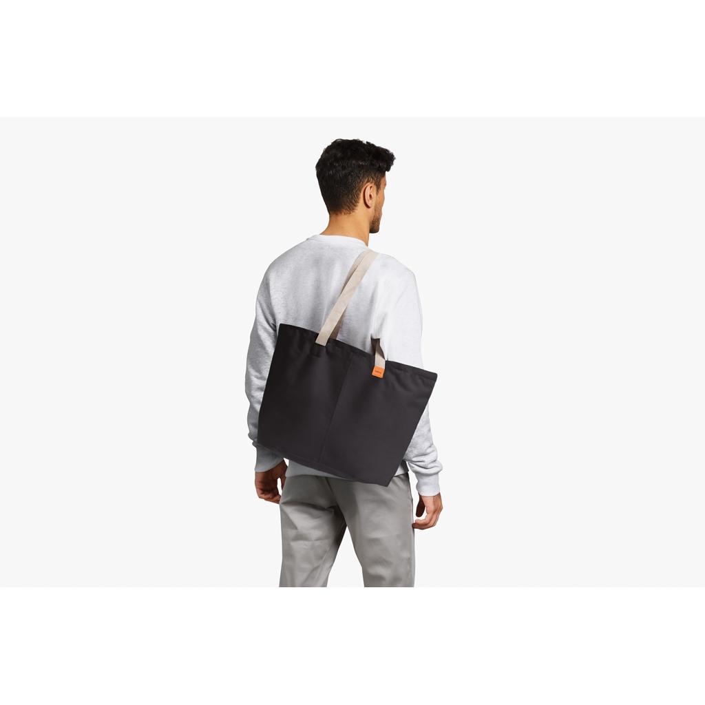 Bellroy Market Tote black