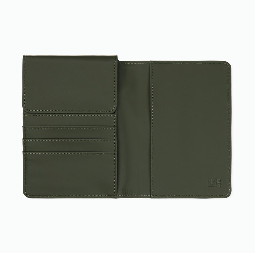 VINGA Baltimore RCS recycled polyester RFID passport cover green