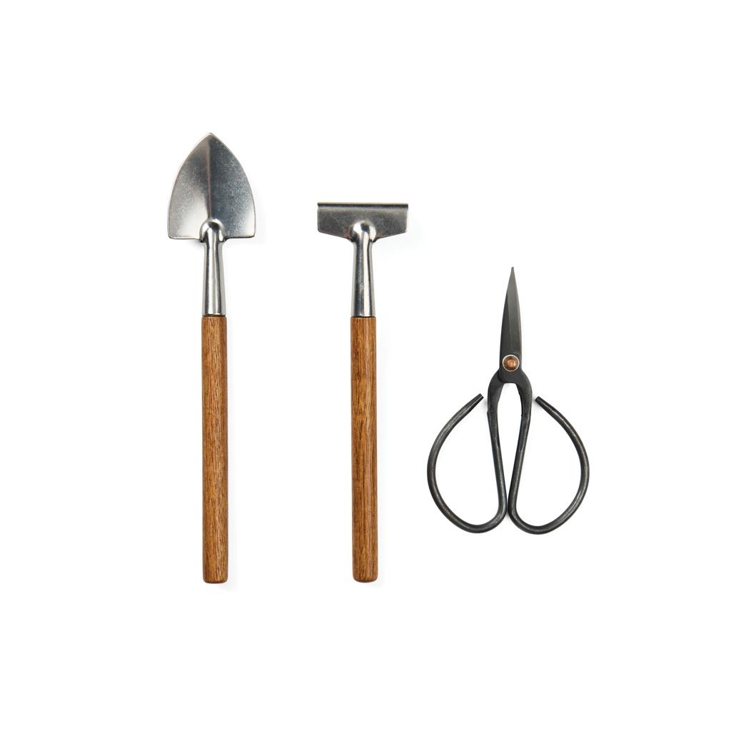 VINGA Story of garden green