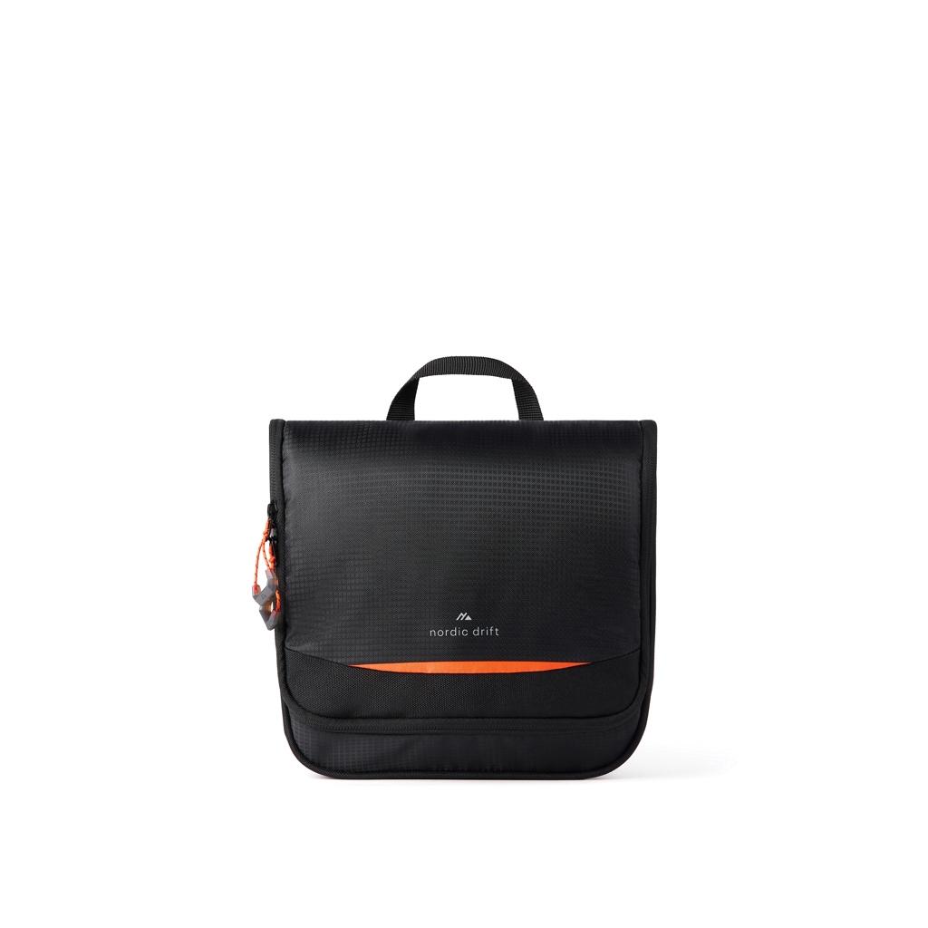 Geantă cosmetică Nordic Drift Trail 3L black