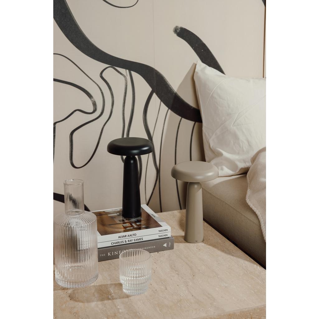 Lampă masă Vinga Avery black