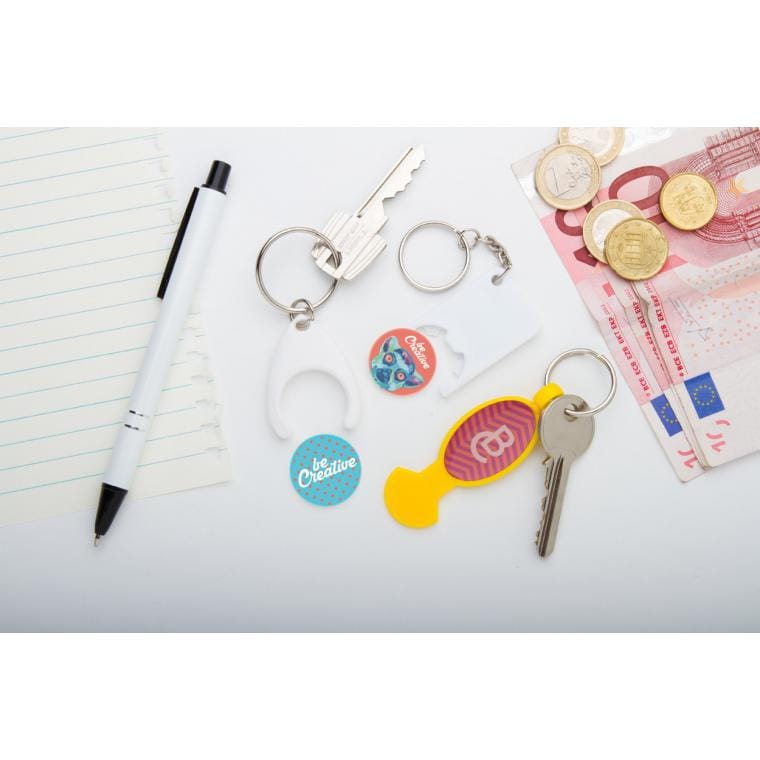 Breloc cu fisă Beka alb