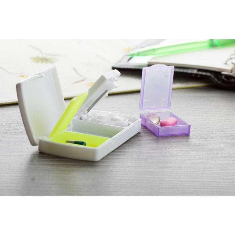 Cutie pentru medicamente Doxer alb