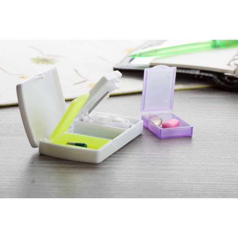 Cutie pentru medicamente Doxer alb