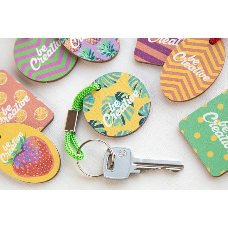 Breloc personalizat Woody Plus A Verde