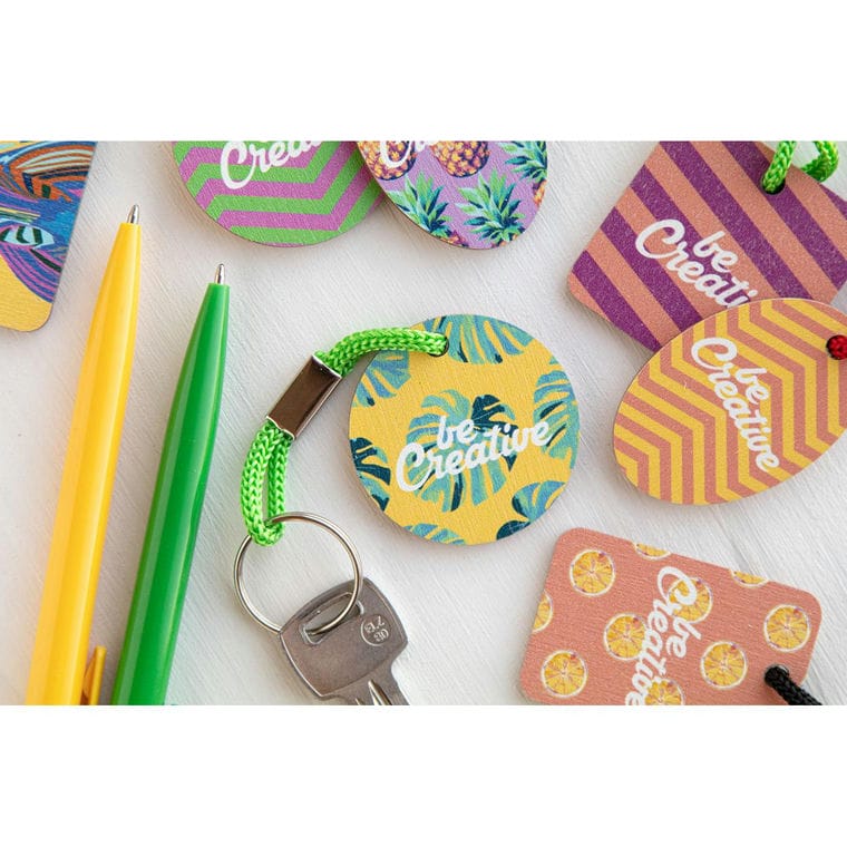 Breloc personalizat Woody Plus A Verde