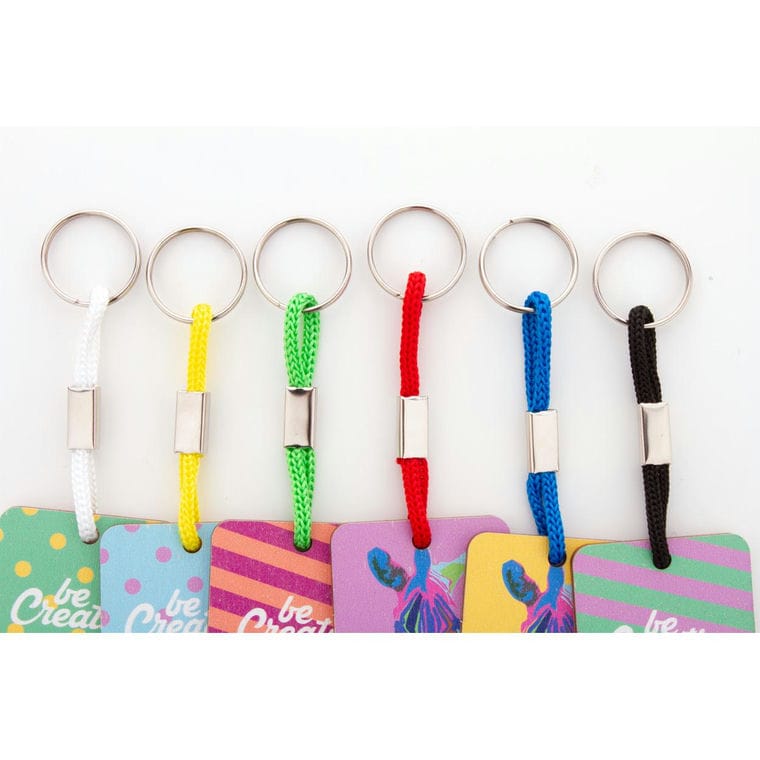 Breloc personalizat Woody Plus C Alb