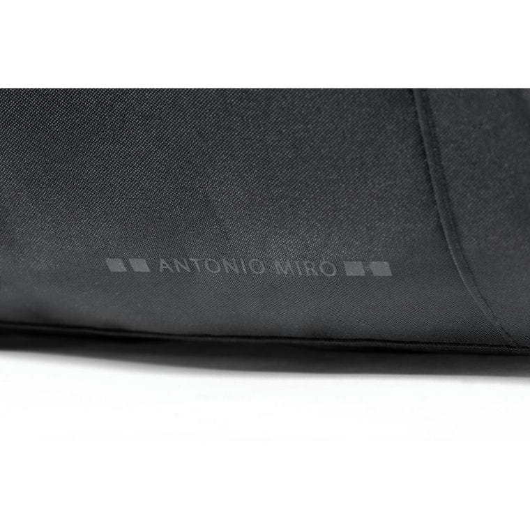 Geantă sport Tronen Negru