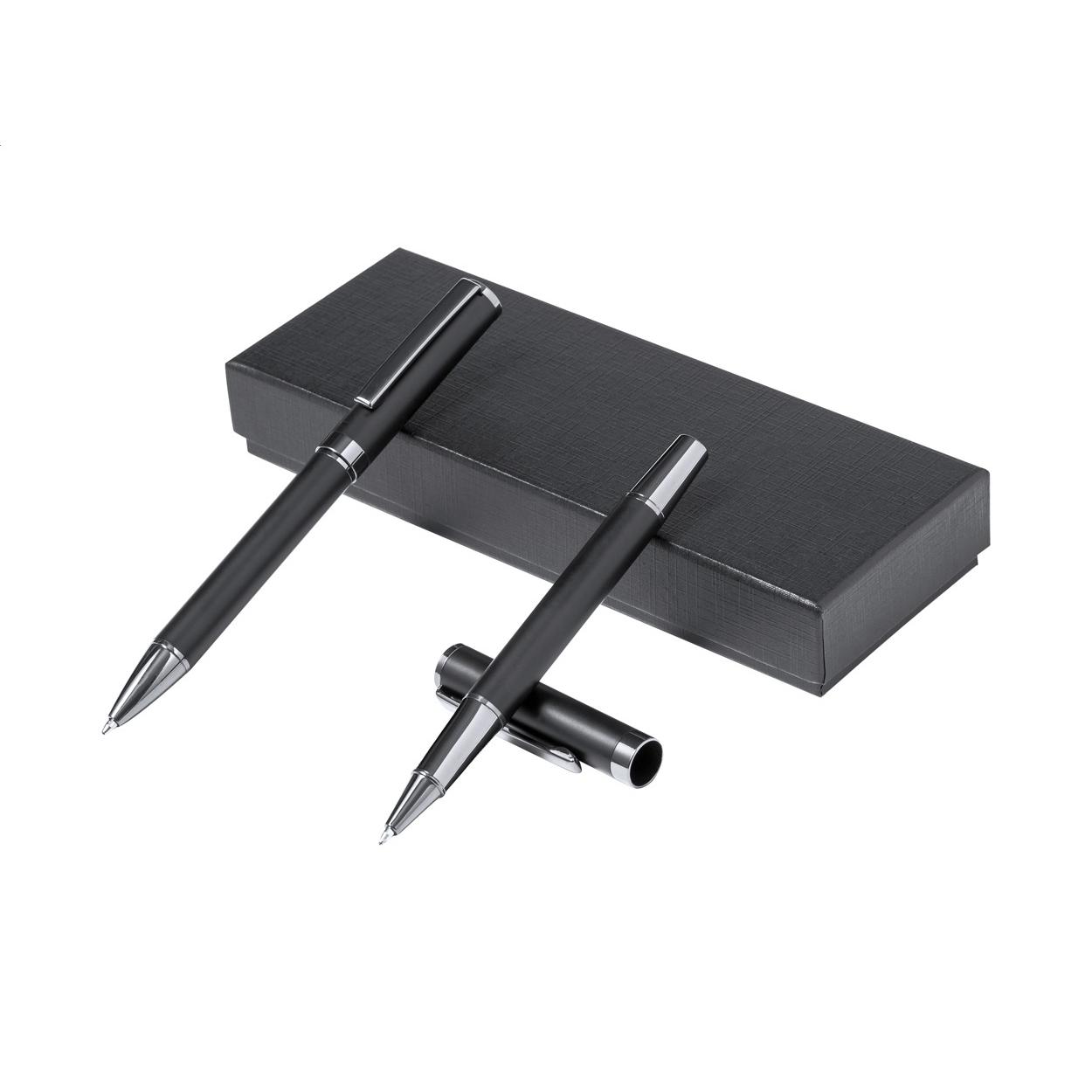 Set de pixuri Okonel Negru