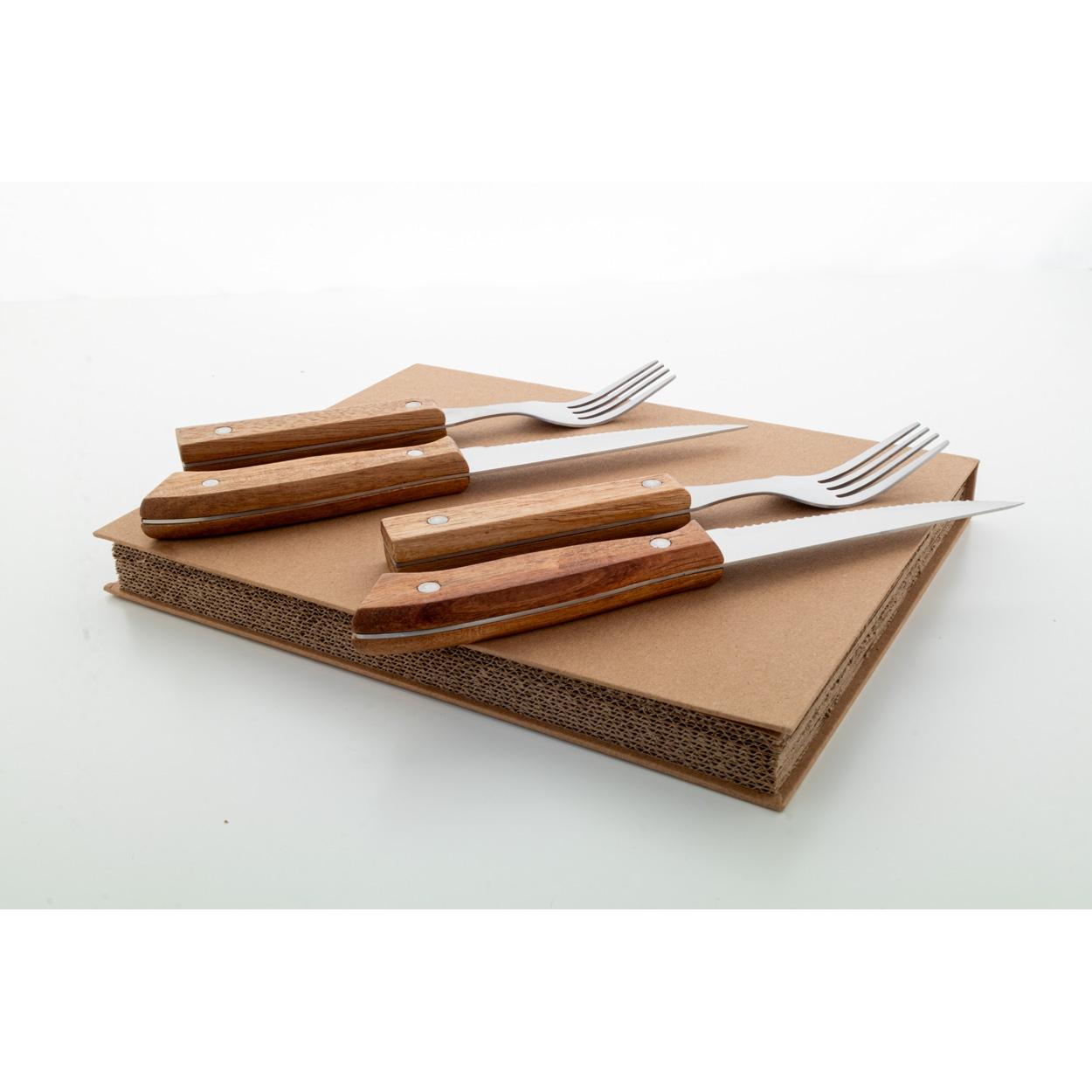 Set de tacâmuri pentru friptură Tomahawk natural