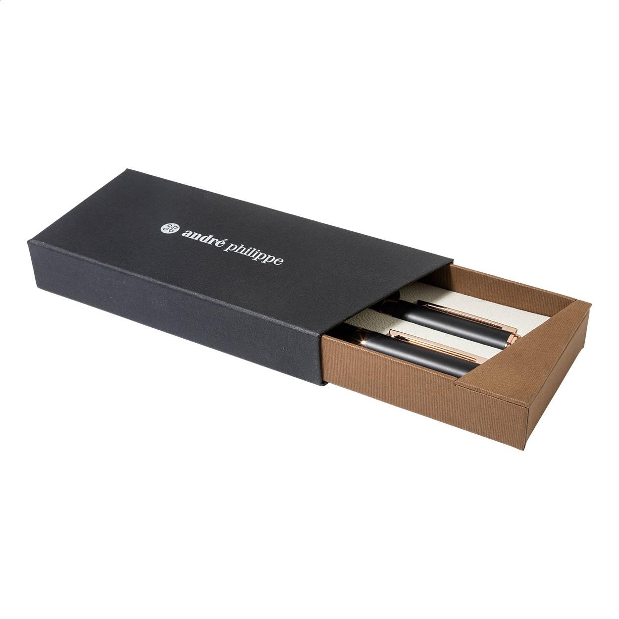 Set de pixuri Orrose Negru