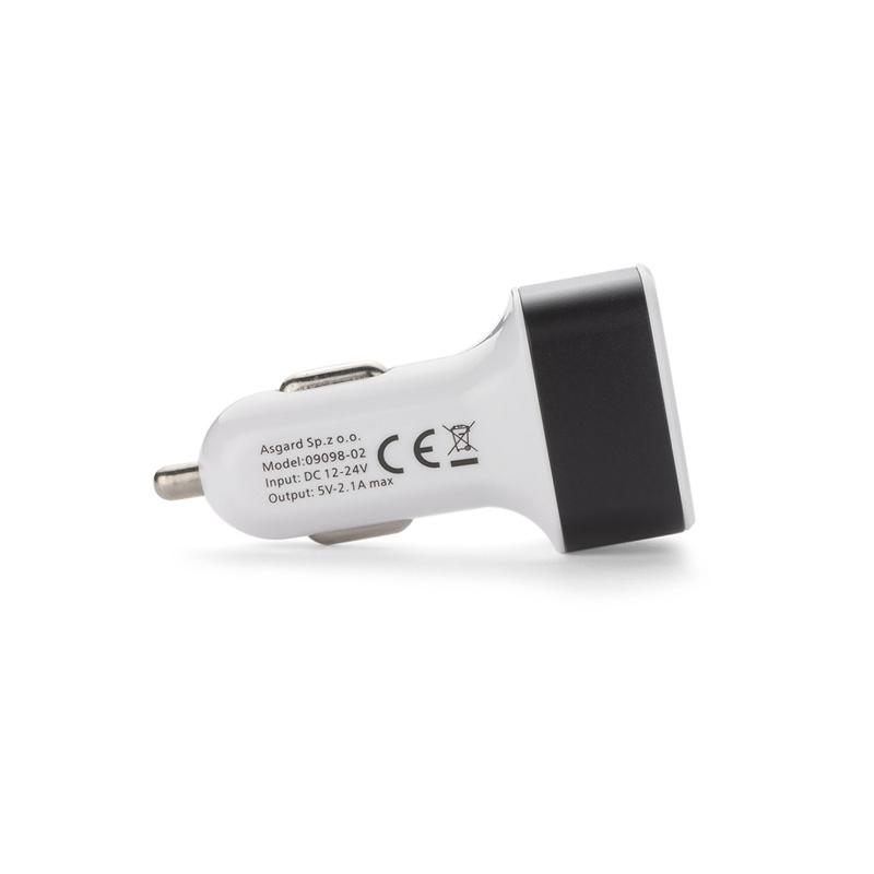 Încărcător auto VOITT negru