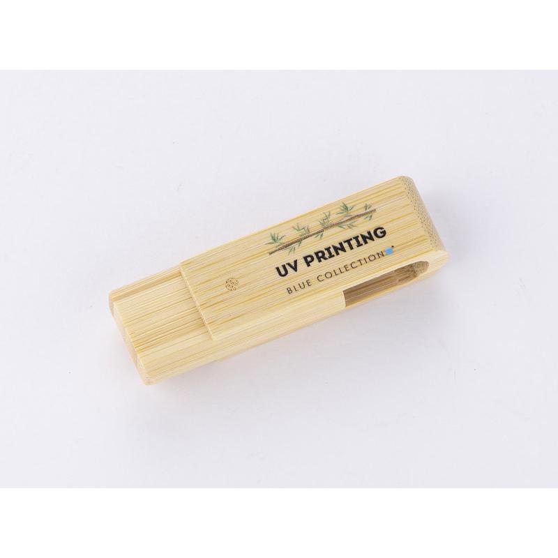Stick USB Bamboo TWISTER 16 GB maro