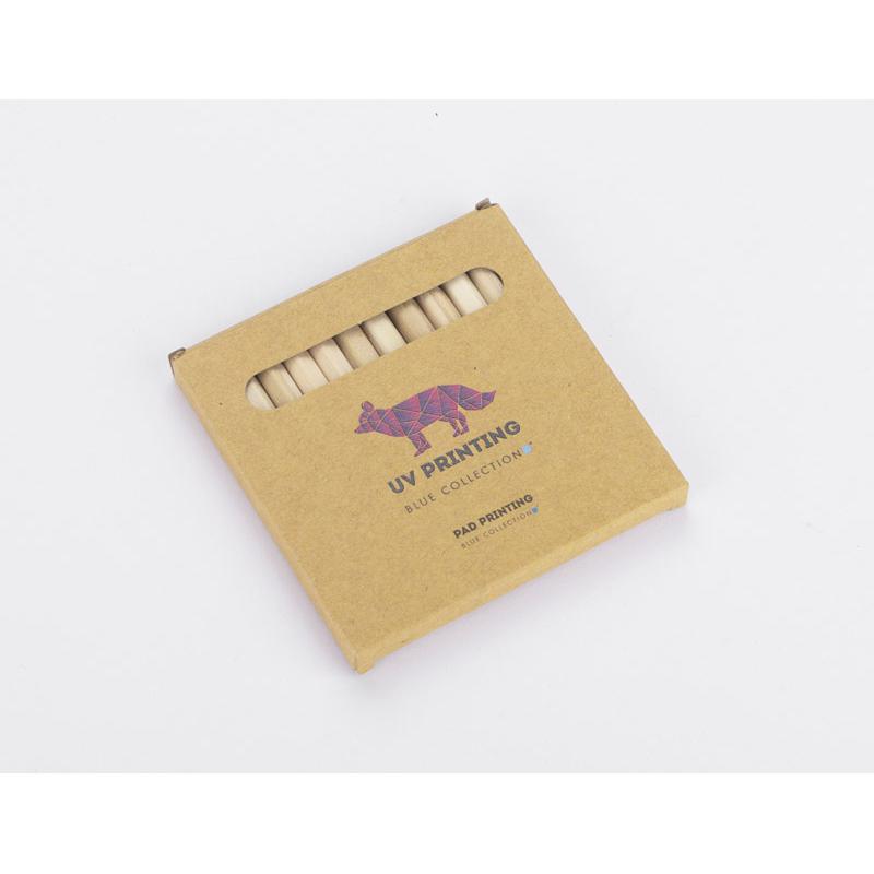 Creioane colorate și carte de colorat LOTI 