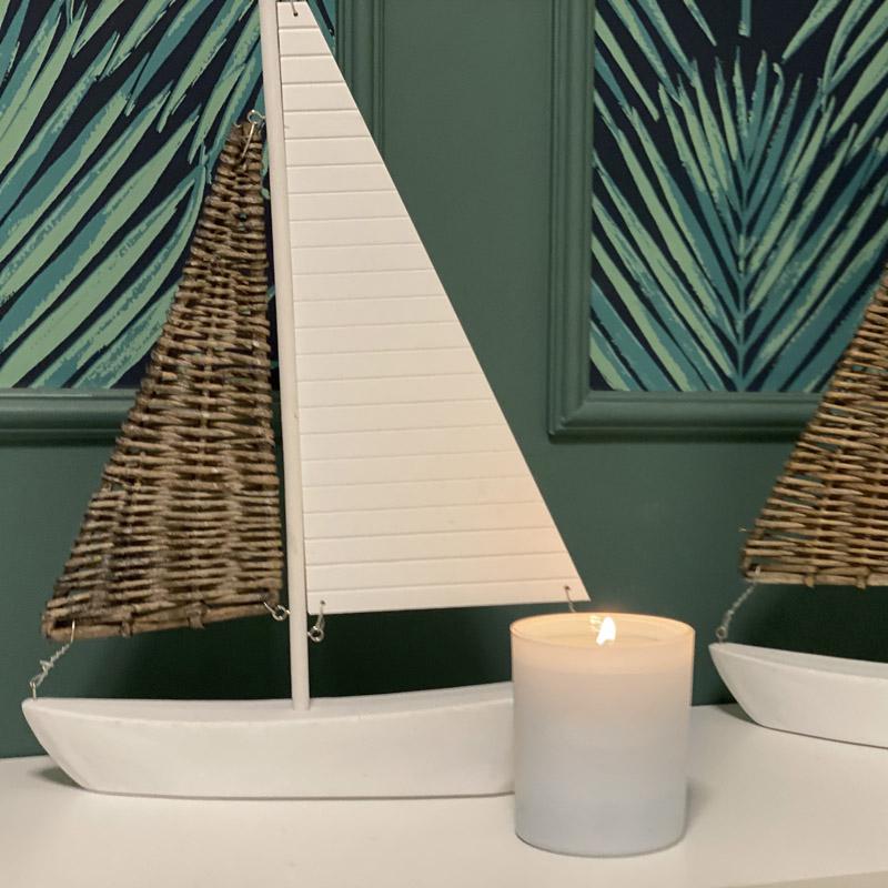 Lumânare din ceară de soia 220g - Library- VERA YOUNG Alb