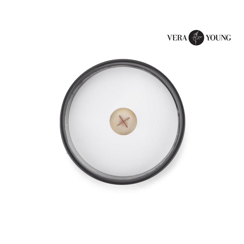 Lumânare din ceară de soia 220g - Norwegian Woods  - VERA YOUNG Negru