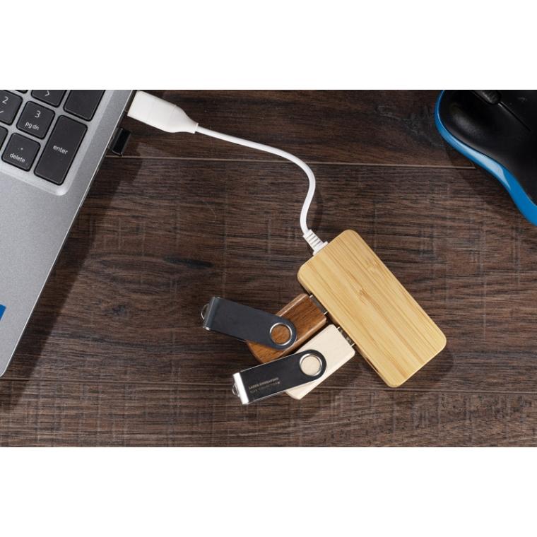 Splitter USB HUB din bambus cu mufă interschimbabilă - RIVO Natural
