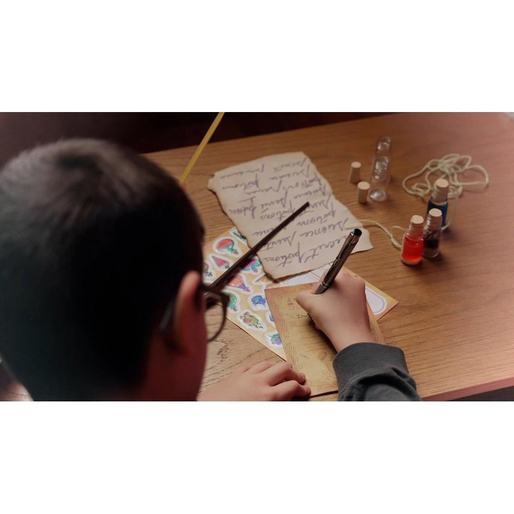 Mystery Potions Kit II. Joc educațional furnizat cu o pungă cadou din hârtie kraft (100 g/m²) Alb