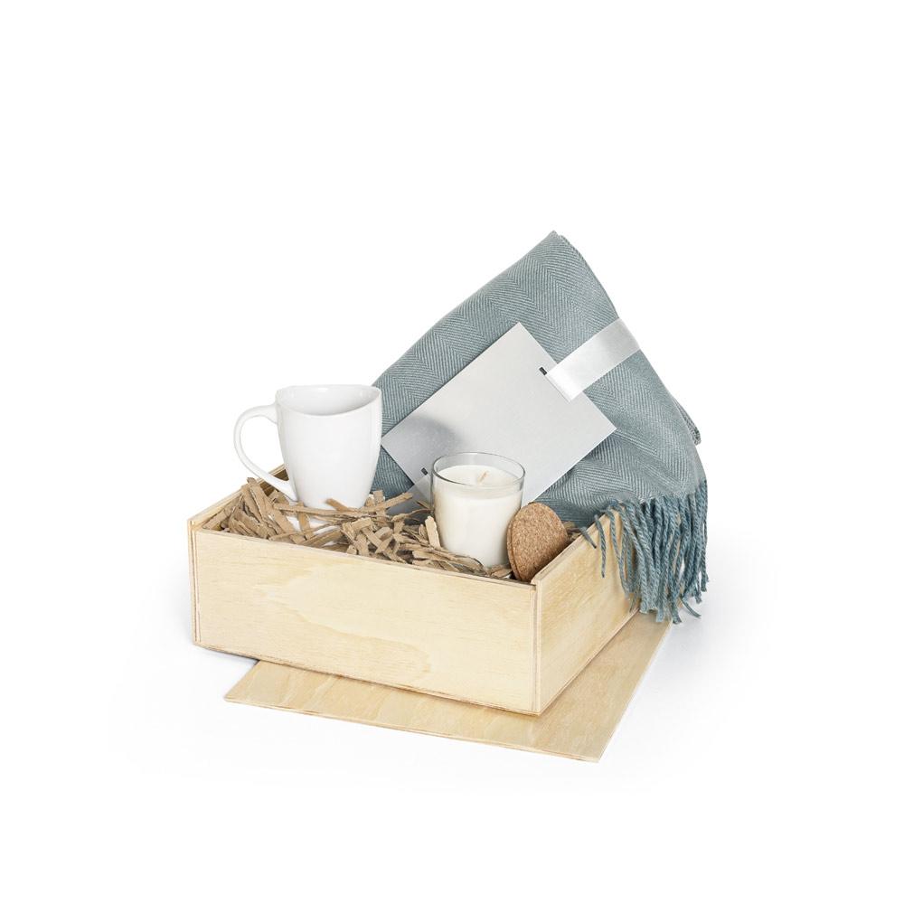 KIT COZY. Set cadou cu pătură, cană ceramică și lumânare parfumată Natural închis