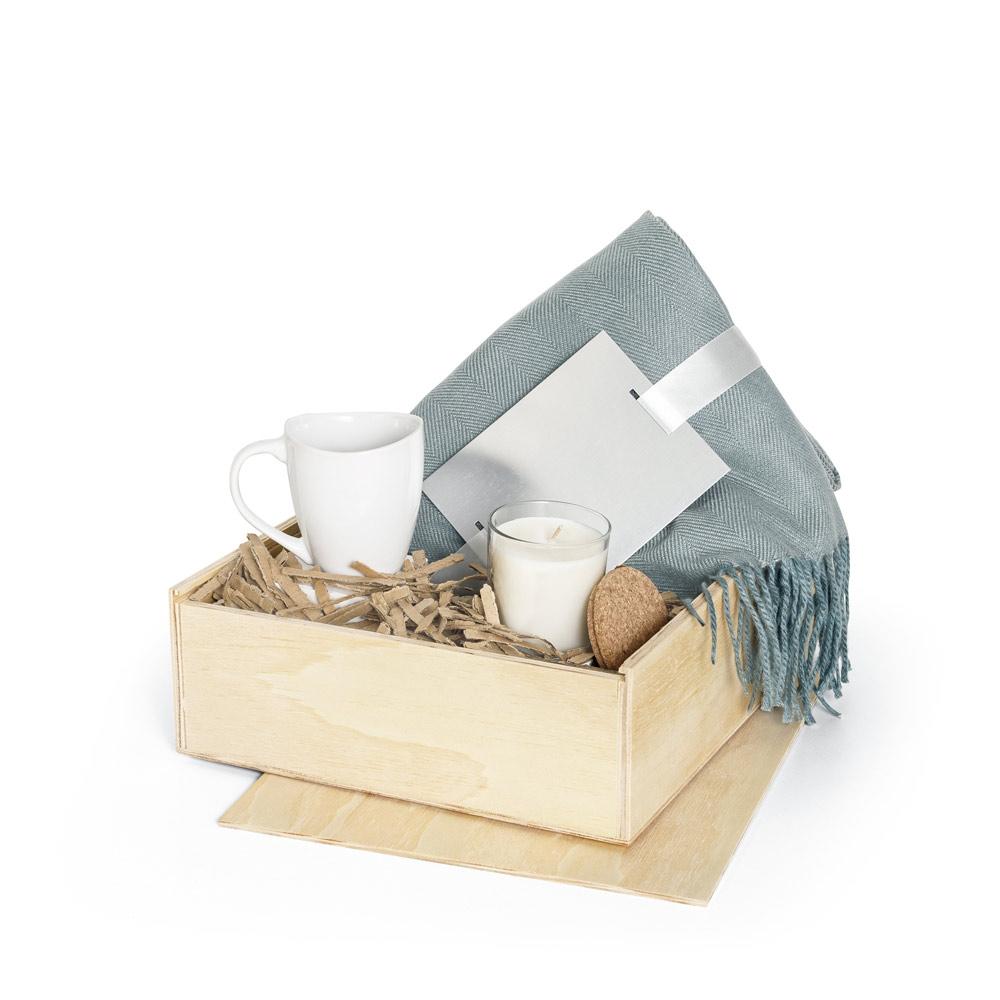 KIT COZY. Set cadou cu pătură, cană ceramică și lumânare parfumată Natural închis