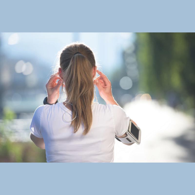 Căști audio bluetooth în cutie cu fermoar Alb