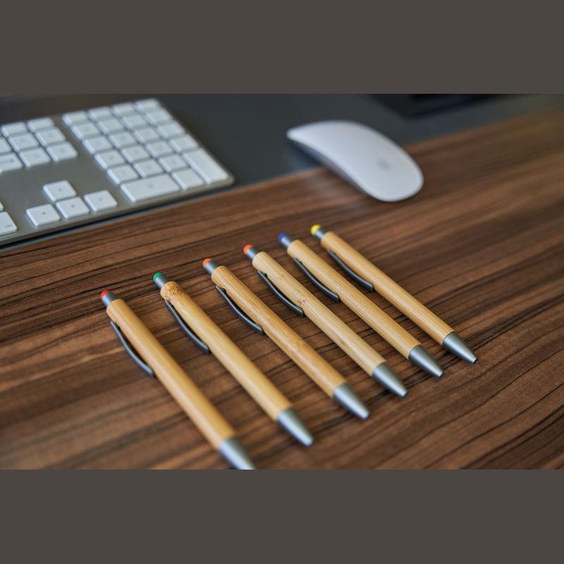 Touchpen din bambus Negru