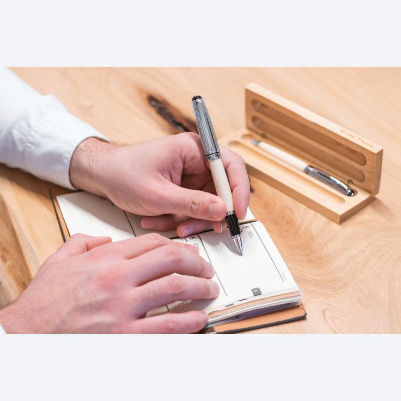 Set de scris din lemn Mark Twain  Beige