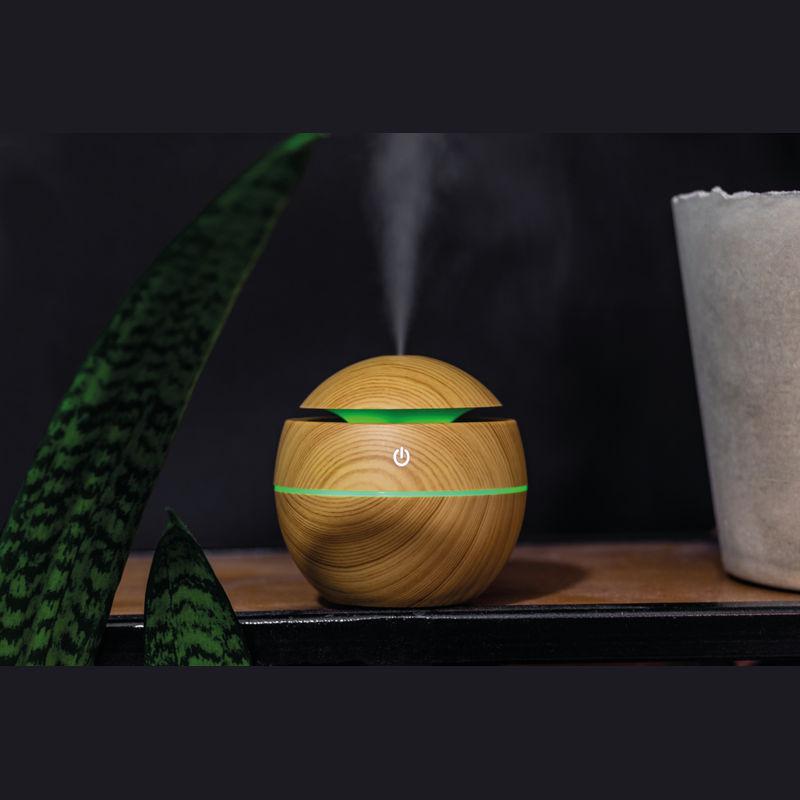 Umidificator pentru aromă cu lumină LED Maro